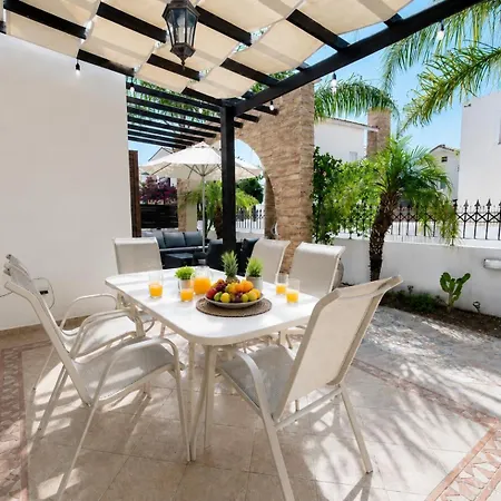 Villa Saint Nicholas By Ezoria